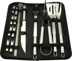 Krumble 18-delige Barbecue Set / Roestvrijstalen BBQ Set Van 18 / Inclusief Handige Opbergtas - RVS -Bbq Promotiewinkel 1200x1014