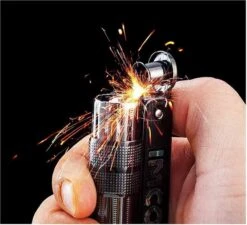 Merkloos Aansteker Metaal In De Kleur Silver Op Benzine -Bbq Promotiewinkel 1200x1095 2