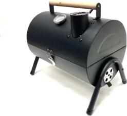Compacte Draagbare Kolen BBQ Van Wolff BBQ - Handig Voor Op De Camping Op Het Strand Of In Een Park - Smoker Barbecue - Draagbare Lichtgewicht Bbq - Met Thermometer En Lucht Doorvoer. Laat Je Vlees Langzaam Garen. -Bbq Promotiewinkel 1200x1102 2