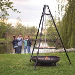 BBGRILL Driepoot Barbecue Zwart 172 Cm BBQ TRIPOD -Bbq Promotiewinkel 1200x1200 240