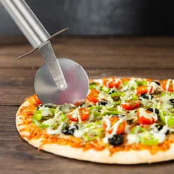 ProudProducts - Pizzasnijder - Ophangbaar - RVS -Bbq Promotiewinkel 1200x1200 387