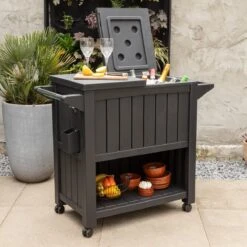 BluMill BBQ Tafel - Inclusief Koelvak 80 Liter - Op Wieltjes - Met Flessenopener - 102 X 46 X 86,5 Cm -Bbq Promotiewinkel 1200x1200 505