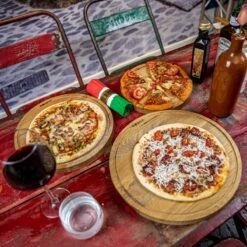 Boska Pizzaplank Friends L - BBQ Accessoires - Eikenhout - Handige Opvanggeul - Ø 34 Cm 32 Boska Pizzaplank Friends L - BBQ Accessoires - Eikenhout - Handige Opvanggeul - Ø 34 Cm -Bbq Promotiewinkel 1200x1200 638