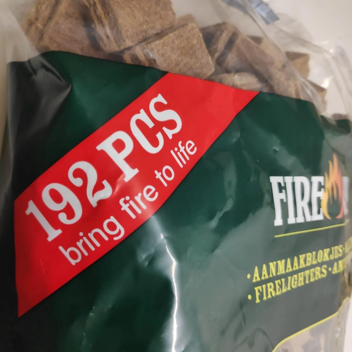 Fire Up Aanmaakbolkjes - Doos Met 6 Zakken 192 Stuks - Totaal 1152 Stuks - Voor Bbq En Openhaard - Voordeelverpakking 2 Fire Up Aanmaakbolkjes - Doos Met 6 Zakken 192 Stuks - Totaal 1152 Stuks - Voor Bbq En Openhaard - Voordeelverpakking - Afbeelding 2
