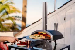 Ooni Fyra 12 Houtpellets Gestookte Pizzaoven -Bbq Promotiewinkel 1200x800 19