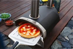 Ooni Fyra 12 Houtpellets Gestookte Pizzaoven -Bbq Promotiewinkel 1200x801 3
