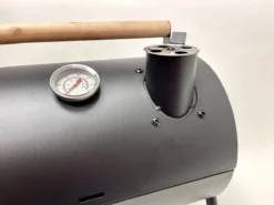 Compacte Draagbare Kolen BBQ Van Wolff BBQ - Handig Voor Op De Camping Op Het Strand Of In Een Park - Smoker Barbecue - Draagbare Lichtgewicht Bbq - Met Thermometer En Lucht Doorvoer. Laat Je Vlees Langzaam Garen. -Bbq Promotiewinkel 1200x899 13