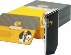 Cohiba® Sigarenaansteker - Sigarenboor - Sigaren - Sigaar - Cohiba Aansteker - Sigarenboor - Sigaren Accessoires - Sigarenknipper - Sigaar Aansteker - Cohiba - Incl. Luxe Geschenkdoos - Zwart -Bbq Promotiewinkel 1200x937 4