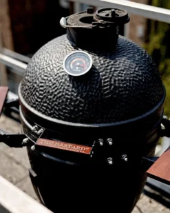 The Bastard Urban Medium - Kamado Barbecue - Kamado BBQ -Bbq Promotiewinkel 960x1200